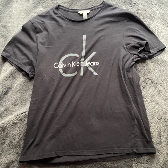 Men’s “Calvin Klein” tee - Picture 1 of 2